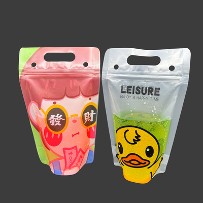 comprare 9.1x 5.2 pollici 17 once 8mil Chiara Frosted Stand Up Drink Bags Borsa da bere con pesante zip porta-mano online manufacture